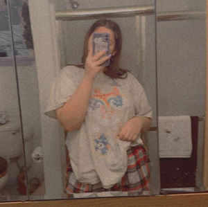 Meet your Posher, Cecilia